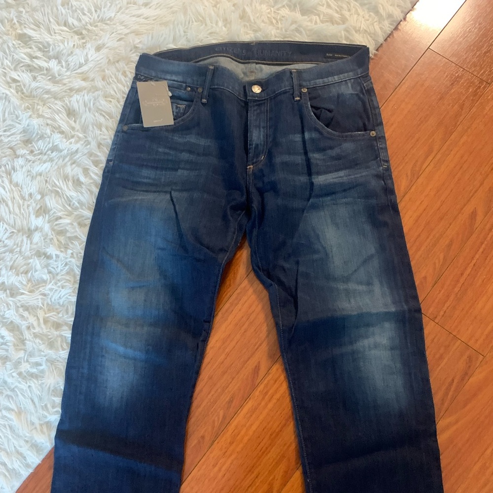 Citizens of Humanity Dylan cropped Jean